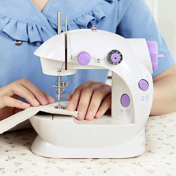 4 in 1 Electric Sewing Machine image 3